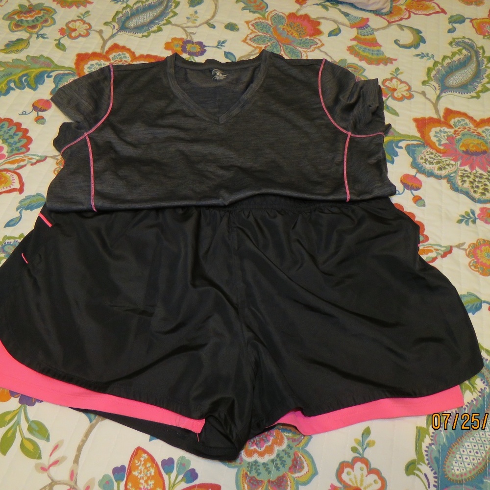 Sport Essentials Active Set - Picture 2 of 4